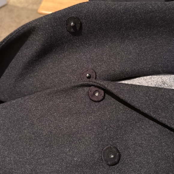 Alice & Olivia long coat, dark grey with zip-in grey hoodie. Excellent condition - Picture 7 of 8